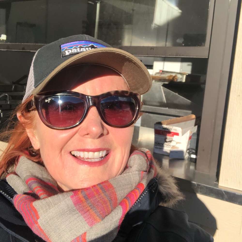 Meet your Posher, Lisa